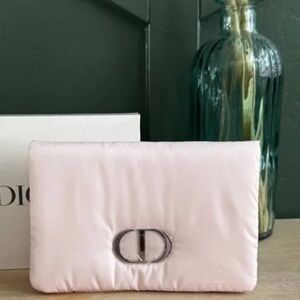 New Dior Beauty Offer 2025 Novelty Clutch Pouch Pink